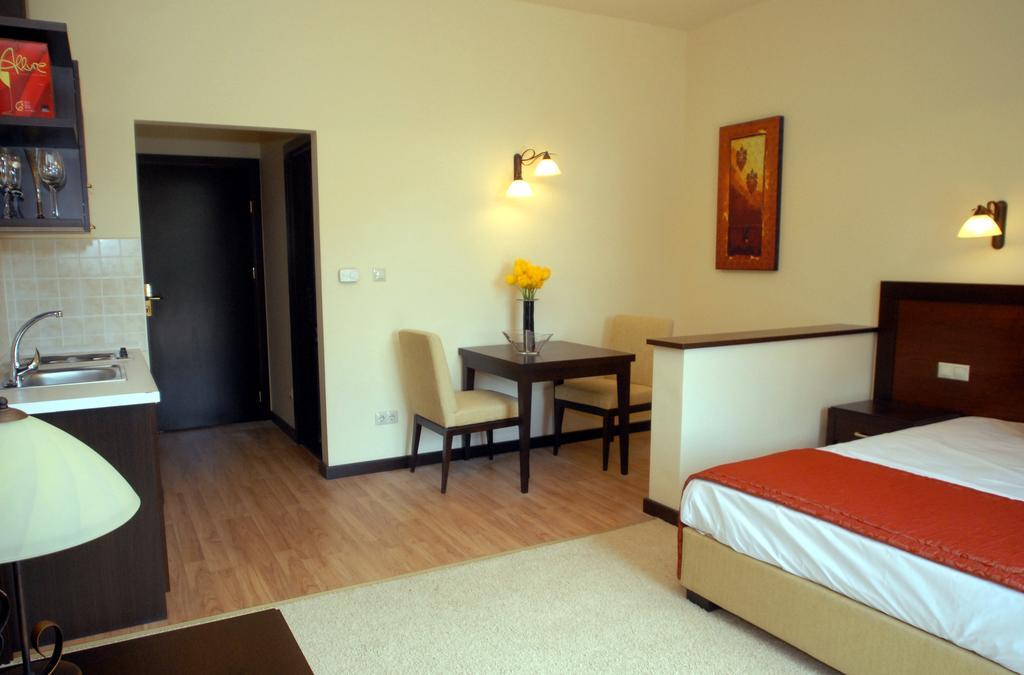 Hotel Aurum Hajdúszoboszló Exterior foto