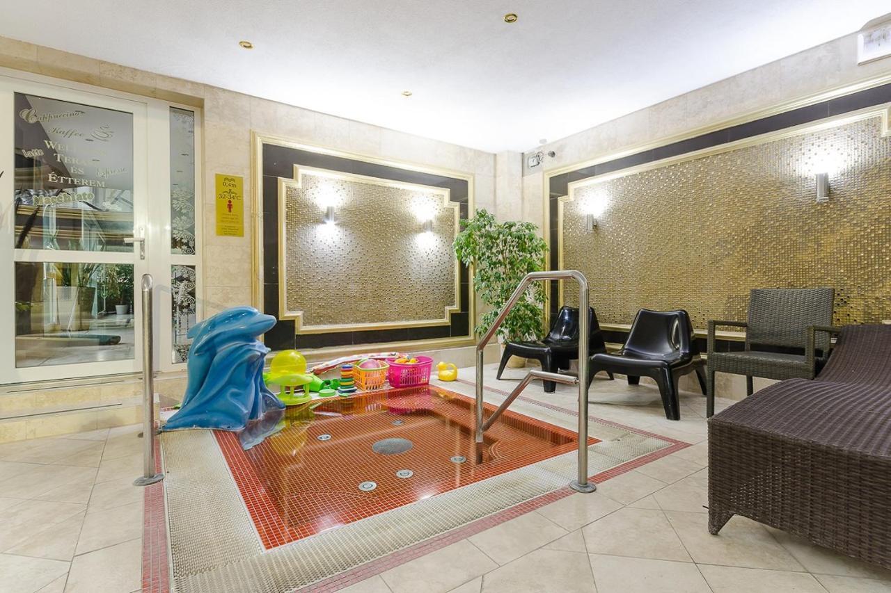 Hotel Aurum Hajdúszoboszló Exterior foto